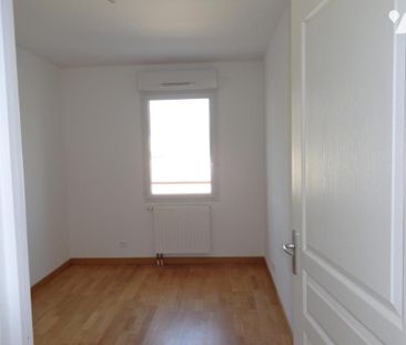 APPARTEMENT T3 - SURFACE 61,50 M2 - LA CHAPELLE SUR ERDRE - Photo 2