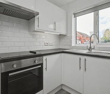 Keytes Close, Adderbury - Photo 3