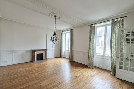 Appartement T6 à louer - 223 m² - Photo 2