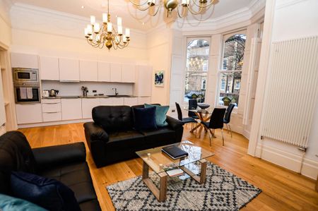 1 bedroom serviced apartment to rent - Photo 3