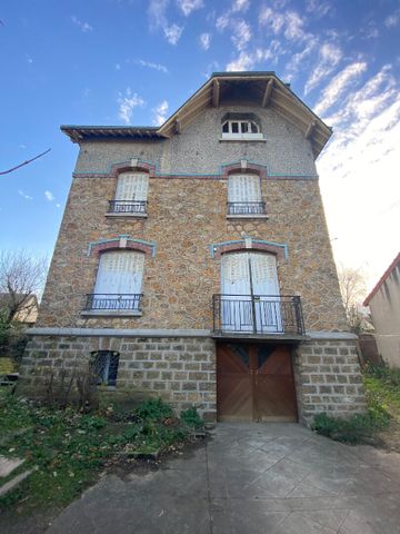 Location maison 7 pièces, 152.55m², Montgeron - Photo 2