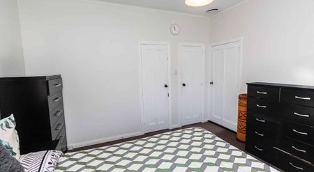 3 Bedrooms, 1 bathrooms - Photo 5