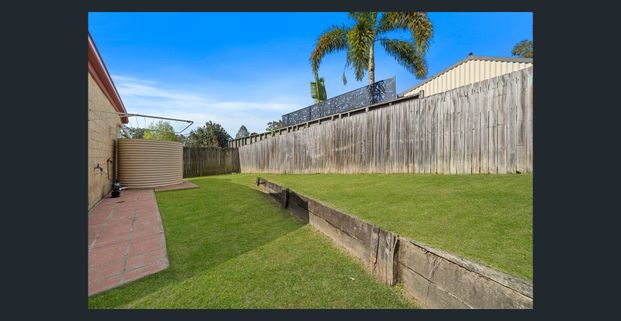 Modern Family Home Opposite Canterbury College - Photo 1