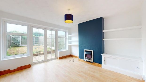 2 bedroom terraced house to rent - Photo 1