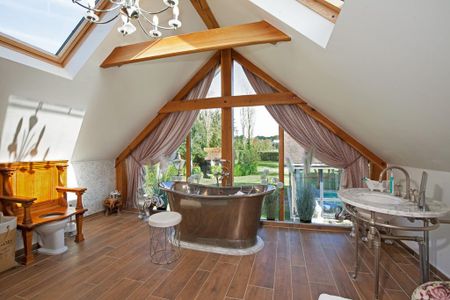 4 bedroom detached house to rent - Photo 5