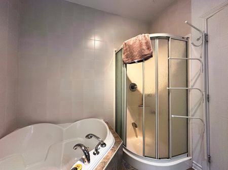 2556 Coursol, #4 - Photo 4