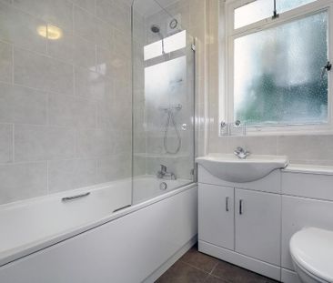 2 bedroom flat to rent - Photo 6