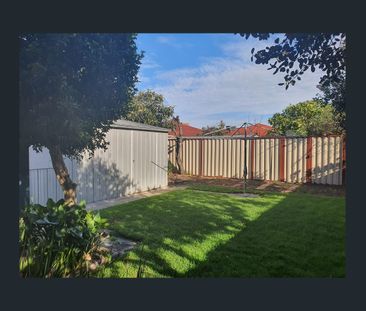 2 Cabinda Drive, Keysborough, Vic 3173 - Photo 5