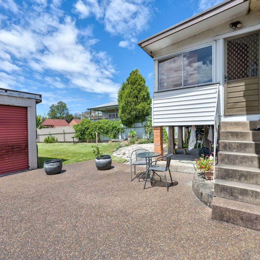 A Bright and Spacious Family Home - Photo 2