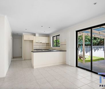 MOVE IN READY! - Photo 5