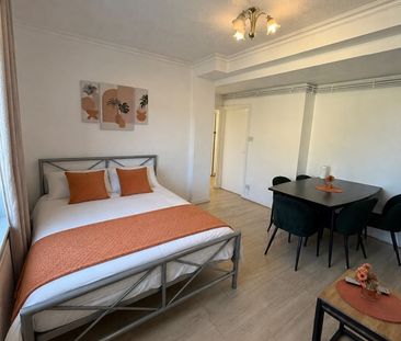 Room in a Shared Flat, Swan Mead, SE1 - Photo 1