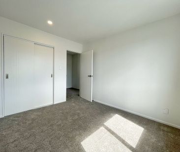 Modern Townhouse Great Location - Photo 6