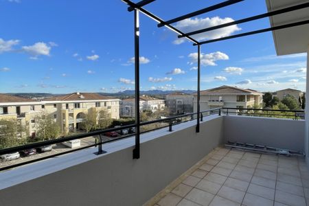 Aix La Duranne : T2 de 31,50 m2 avec terrasse et garage - Photo 4
