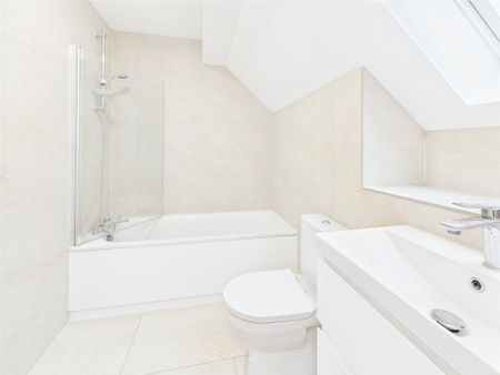 2 bedroom maisonette to rent - Photo 5