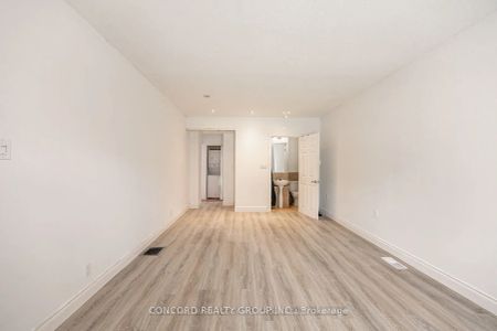 Property For Lease | S9364028 - Photo 2