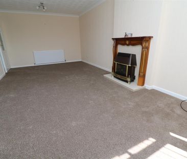 2 bed bungalow to rent in Clifton Rise, Rotherham, S66 - Photo 4