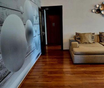 3 camere Frații Golești , mobilat/utilat , finisaje moderne - Photo 3