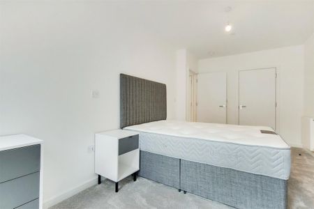 2 bedroom apartment to rent - Photo 4