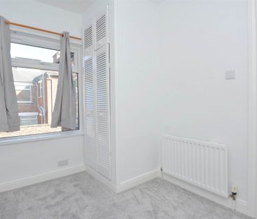 142 Greenville Road, off Grand Parade, BELFAST, BT5 5JY - Photo 6
