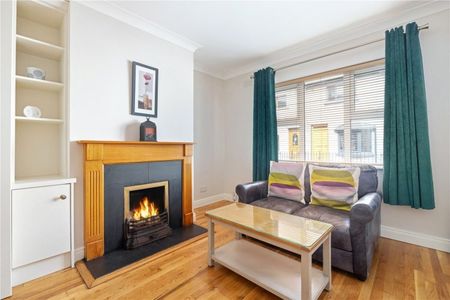 3 Viking Court Meath Place Dublin 8 D08 KC9V IE - Photo 2