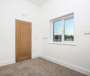 2 bedroom barn conversion to rent - Photo 2