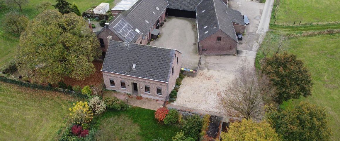 HAUPTHAUS DES ROHRHOFS IN KREFELD-FISCHELN ZU VERMIETEN - Foto 1