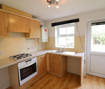 2 bedroom terraced house to rent - Photo 6