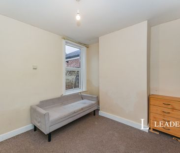 2 bedroom house to rent Cuthbert Road, Portsmouth, PO1 - Photo 2
