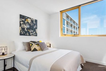 Modern Richmond Living with Resort Comforts and Everything You Love Just Steps Away! - Photo 2