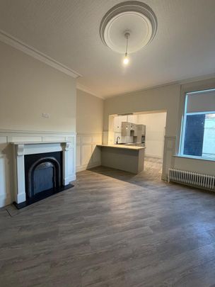 3 bedroom bungalow to rent - Photo 1