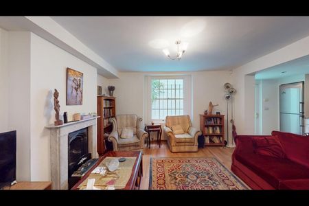 1 Bed Flat, Gloucester Mews, W2 - Photo 2