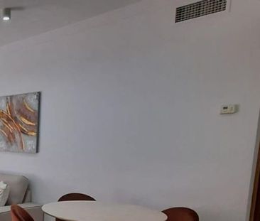 Luxury Flat for rent in Marbella Del Este, Andalusia - Photo 2