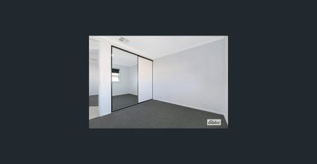 Brand new living! - Photo 4