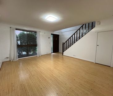 Prime Blackburn Location! - Photo 1