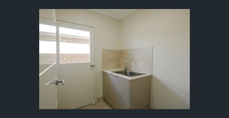 LOW MAINTENANCE FAMILY HOME, READY TO MOVE IN AND ENJOY A RELAXED LIFESTYLE! - Photo 4