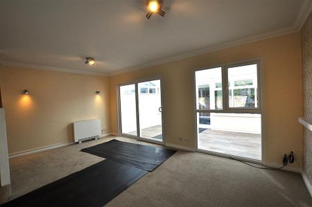 3 bedroom house to rent - Photo 2