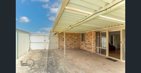 Spacious Family Home with Powered Workshop and Study! - Photo 4