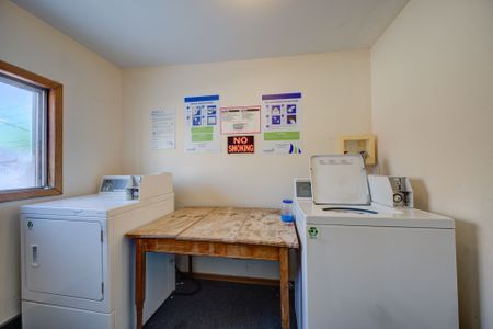 For Lease - 24 Duke Street Unit# 3, Brantford, Ontario - Photo 4