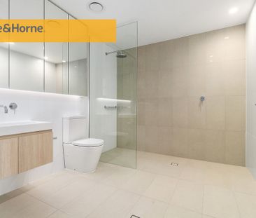 Style, Space and Comfort - Photo 5