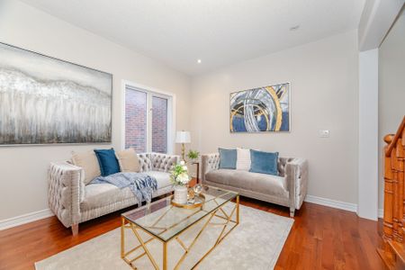 For Lease - 71 Ivy Glen Drive, Vaughan, Ontario - Photo 2