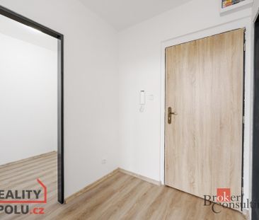 Pronájem bytu 1+kk a garsoniéry 34 m², Mlékojedy - Photo 3