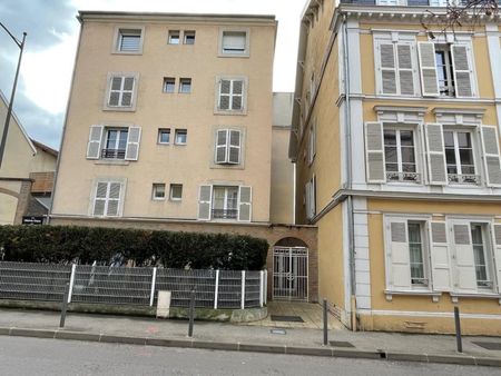 Location Appartement 1 pièce 34m² TROYES 10000 - Photo 5