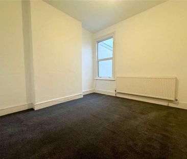 Spencer Road, Harrow, HA3 - Photo 2