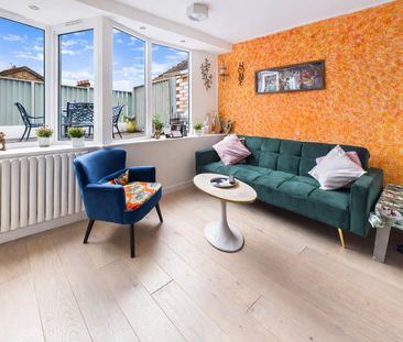 1 Bedroom Apartment, Tavistock Place, Bloomsbury, WC1H - Photo 2