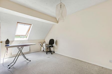 Honeymead, Welwyn, Hertfordshire, AL6 0EG - Photo 3