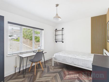 7 bedroom semi-detached house to rent - Photo 4