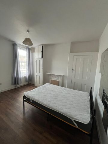 Room in a Shared House, Everton Road, CR0 - Photo 3