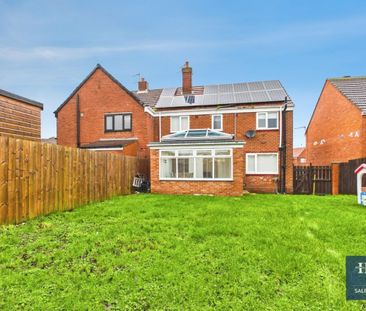 3 bedroom House To Let Total Size: 1161 SQ FT - Photo 2