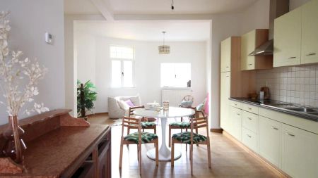 CHARMANT ART NOUVEAU APP MET TERRAS - Photo 4