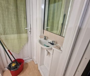 5 Bed End Terrace, Croydon Road, CR0 - Photo 6